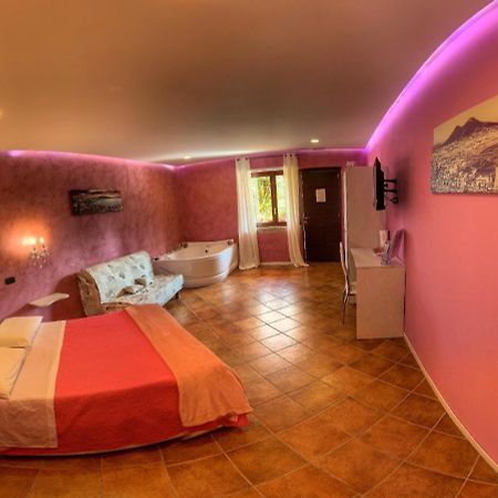 Relais La Villa (Adults Only) Napels Buitenkant foto